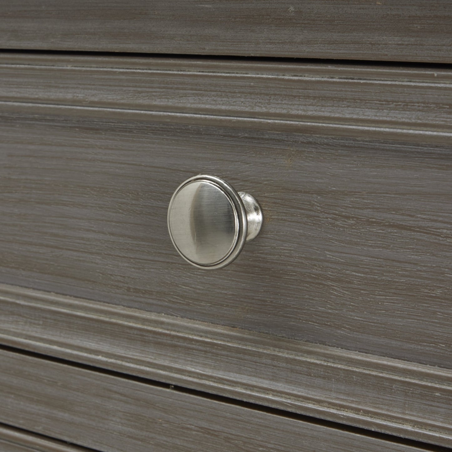 knob detail of small console table with storage